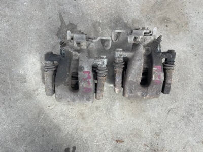 Opel meriva a супорт гальмівний задня задній фото №1