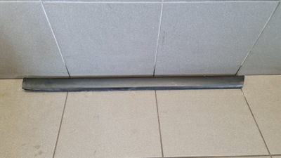 Молдинг двері нижня правий задня audi a8 d2 фото №1