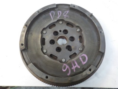 Citroen c4 ii 14r 1.6 e-hdi 9hd колесо двухмассовый фото №1