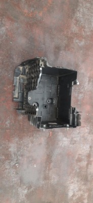 Накладка корпус аккумулятор renault talisman 244280249r фото №1