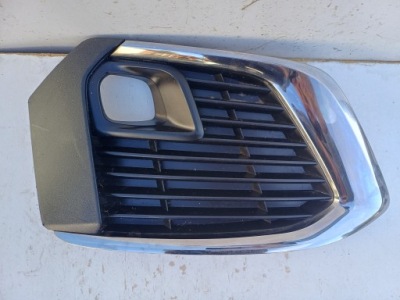 Peugeot 5008 2 2 решётка левая бампера фото №1