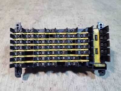 Коробка запобіжників renault safrane 3.0 v6 фото №1