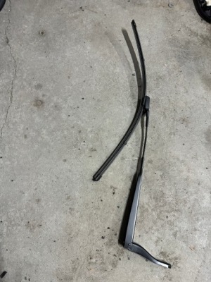 Opel mokka ii b рычаг дворники левая фото №1