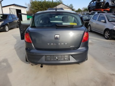 Seat toledo iii ls7z бампер задний задняя фото №1