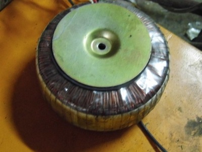 Transformator toroidalny Intelec