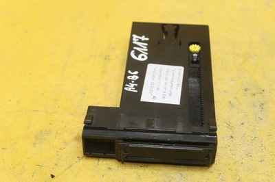 Бардачок шухляда 8e1941561b a4 b6 sedan фото №1