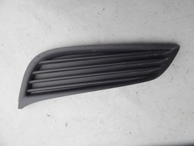 Opel astra k решётка бампера правый перед фото №1