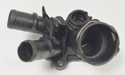 Корпус термостата mercedes w204 w207 a2712000115 фото №1