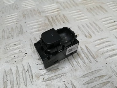 Tesla model 3 кнопка стекло 1081038-02-e фото №1