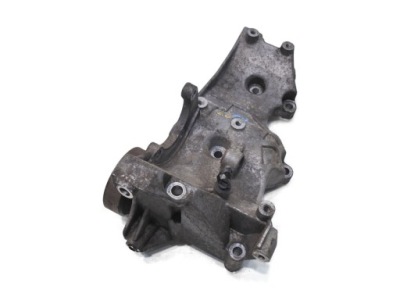 Кронштейн основание генератора audi a4 b7 2.0 tfsi фото №1