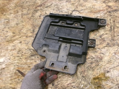 Hyundai i20 i основание аккумулятор фото №1