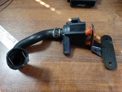 Помпа wody porsche macan 1 фото №1