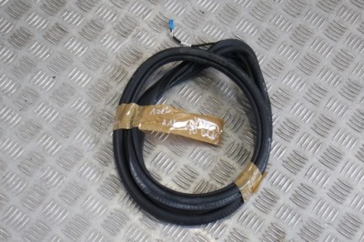 Прокладка wklejki кузовная левая mercedes gl w166 a1666700139 фото №1