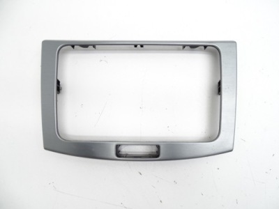 Рамка декоративная  защита радио navi vw passat cc рестайлинг  3aa858069 фото №1