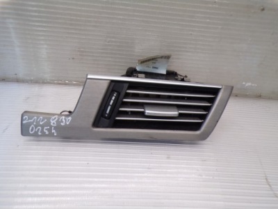 Решётка обдув правая mercedes w212 e klasa фото №1
