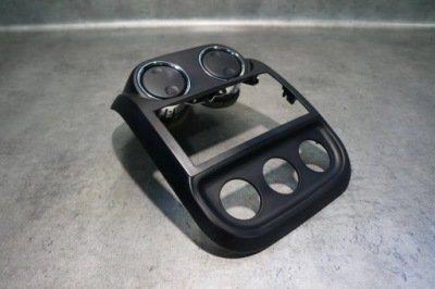 Рамка решётка решётки обдув средний jeep compass 99621522216 фото №1