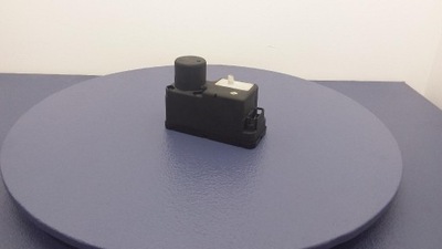 Vw passat b4 помпа центрального замка 1h0962257g фото №1