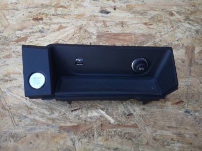Audi a5 8w прикуриватель панель usb 8w1864131c фото №1
