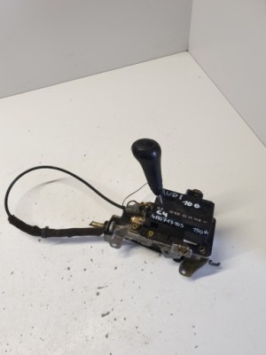 Домкрат перемикання передач audi 100 c4 4a0713105 фото №1