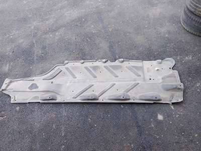 Mercedes w176 защита подвеска нижняя правая фото №1