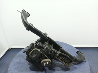 Renault express отопитель воздуходувка обдув 272705910r фото №1