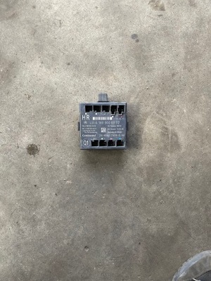 Mercedes модуль блок управления дверь 1669006902 фото №1