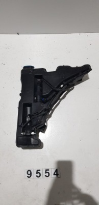 Бачок омывателя audi a4 b9 8w0955451l фото №1