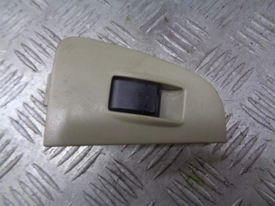 Панель керування скло правий перед avensis t25 фото №1