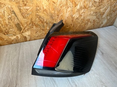 Лампа задня права peugeot 3008 ii фото №1