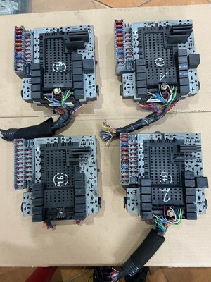 Volvo s60 i v70 ii коробка bis rem 8651547 фото №1