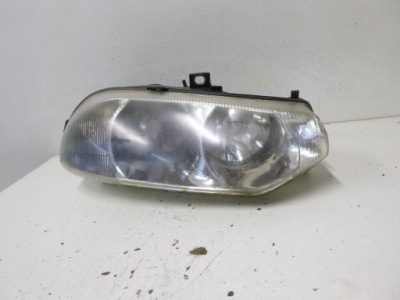 Лампа передняя alfa romeo 156 2001r. tyc фото №1