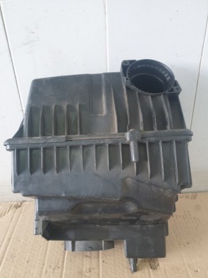 Корпус фільтра повітря citroen c4 picasso фото №1