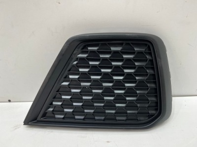 Audi a1 ii 82a решітка бампера перед передня ліва 82a807681f фото №1