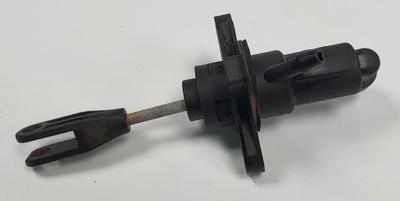 Помпа зчеплення smart forfour 454 a4542900004 фото №1