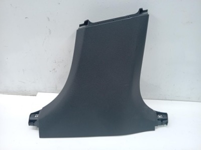 Пластик защита стойка правая mercedes a2136901225 фото №1