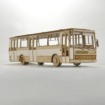 Model z tektury - Autobus KAROSA skala 1:43