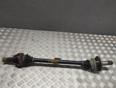 Bmw f10 f11 привідний вал права задня 7581018 фото №1