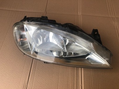 ПРАВЕ ФАРА ПЕРЕД ПЕРЕДНЯ RENAULT MEGANE КУПЕ 98-02 7700427870G