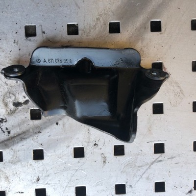 Защита пластина mercedes w203 a6110780584 фото №1