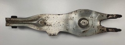 Рычаг левый задний задняя saab 9-3 93 024417090 фото №1