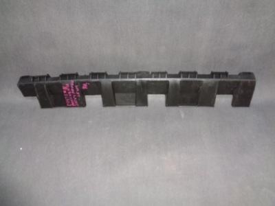 Dacia duster 2 кронштейн порог держатель левая оригинал фото №1