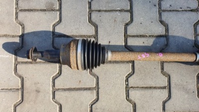 Grand cherokee wk2 рестайлінг  привідний вал правий перед 6.4 srt фото №1