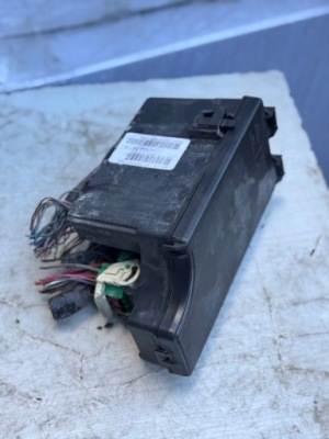 Коробка запобіжників jeep patriot jeep compass p04692341ac фото №1