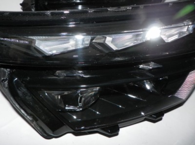 Skoda kamiq лампа led правый правая сторона фара 658941016b фото №1