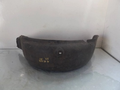 W168 подкрылок правый перед фото №1