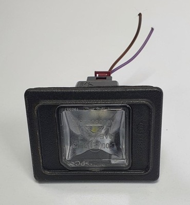 Лампа номерного знака реєстраційний mercedes w177 фото №1