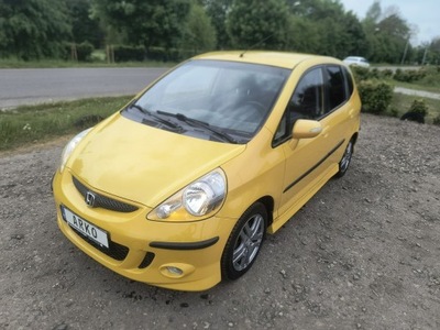 Honda Jazz 2006 1,4 benzyna po opłatach