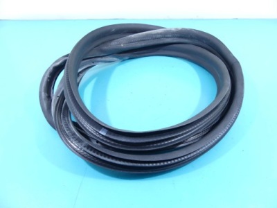 Прокладка двері перед правих skoda fabia iii 3 фото №1