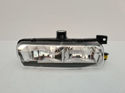 Протитуманна фара правий range rover sport l494 ck52-15200-ac фото №1