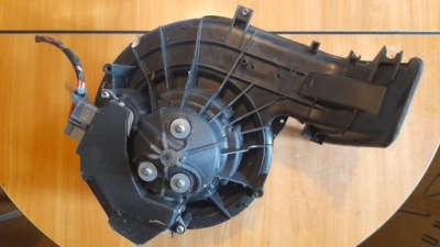 Вентилятор nawiewu^^ opel vectra c signum 007013e фото №1